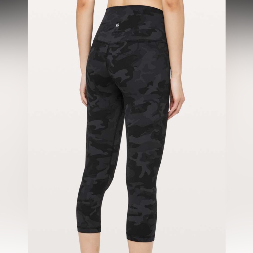 Lululemon Align Crop *21" Size 6
